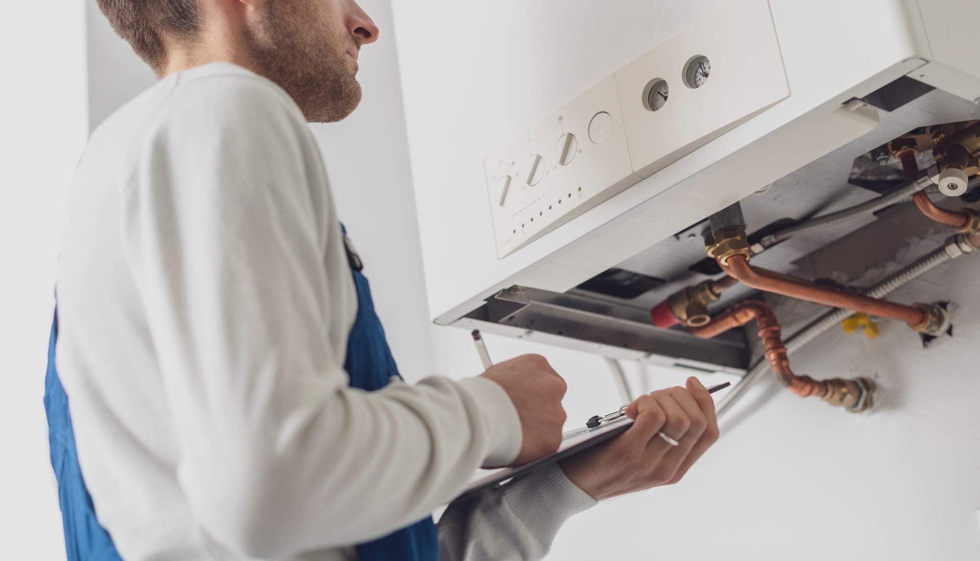 Suspect a Gas Leak or Have No Heating? Safe Checks to Make